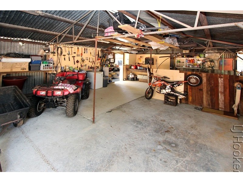 114 Newnham Road, Lake Clifton WA 6215