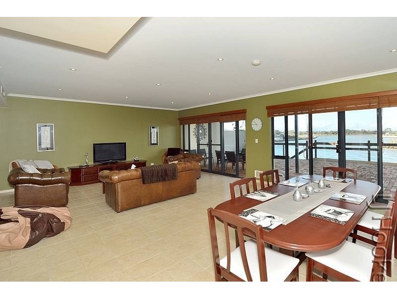 23/3 Piccolo Place, Halls Head WA 6210