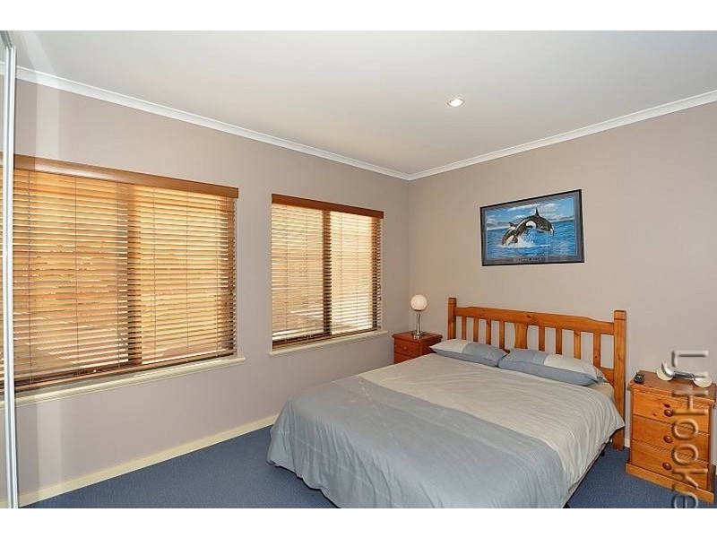 23/3 Piccolo Place, Halls Head WA 6210
