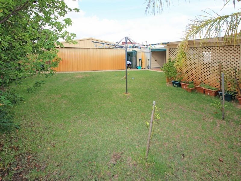 16 Ombersley Way, Coodanup WA 6210