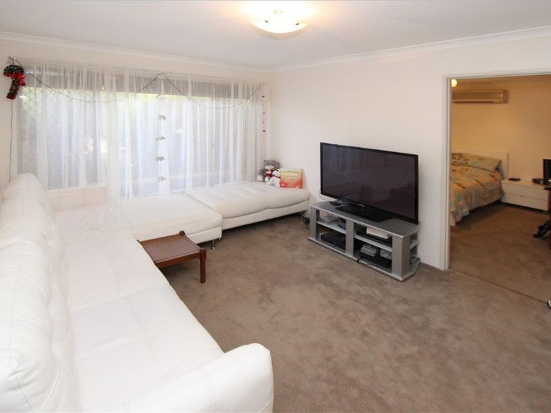 16 Ombersley Way, Coodanup WA 6210