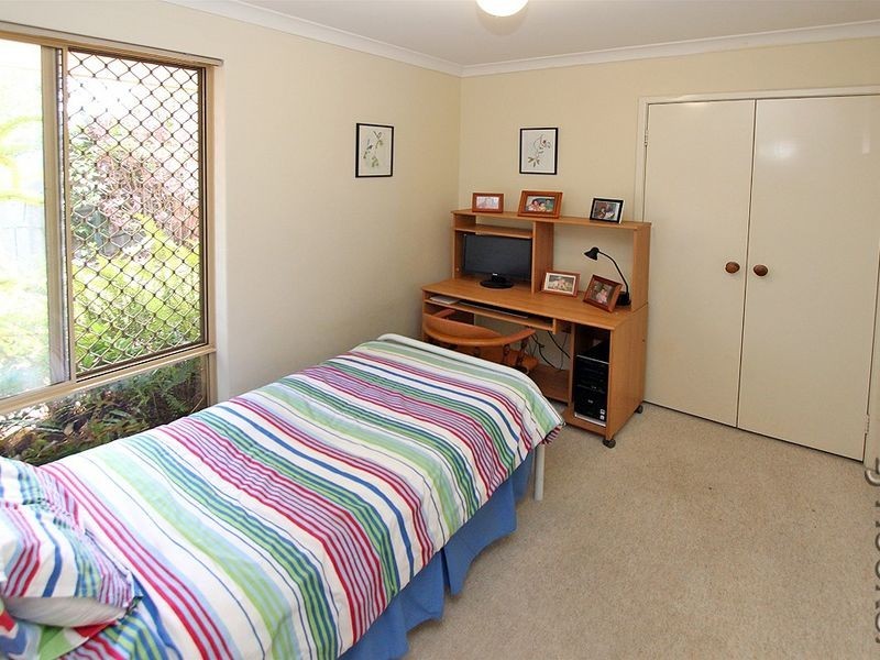 11A Darter Place, Halls Head WA 6210