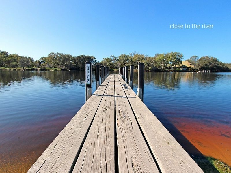 4 Veresdale Retreat, Coodanup WA 6210