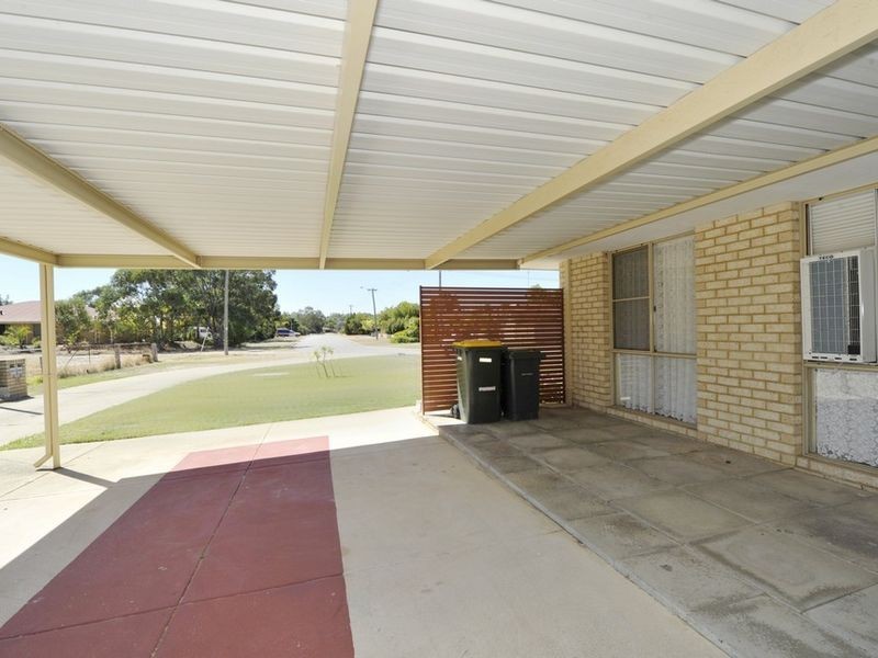 18A Jacaranda Drive, North Yunderup WA 6208