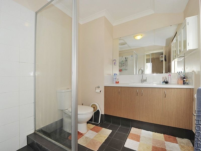2 Kwella Entrance, Greenfields WA 6210