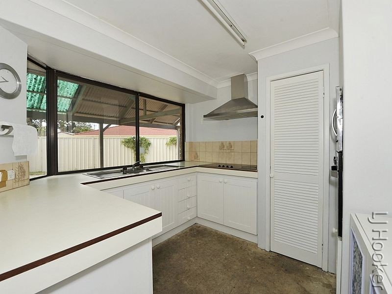 2 Feluga Court, Greenfields WA 6210