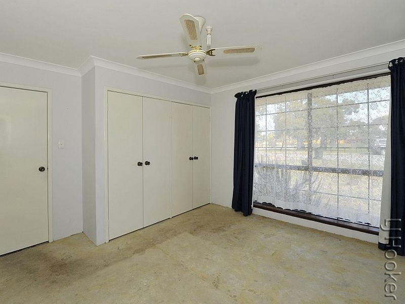 2 Feluga Court, Greenfields WA 6210