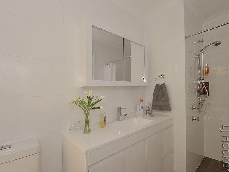 11 Japonica Heights, Halls Head WA 6210