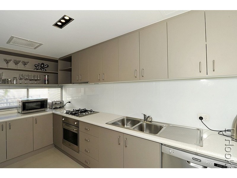 Unit 8, 4 Torcello Mews, Mandurah WA 6210