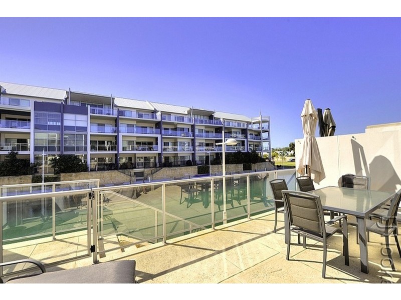 Unit 8, 4 Torcello Mews, Mandurah WA 6210