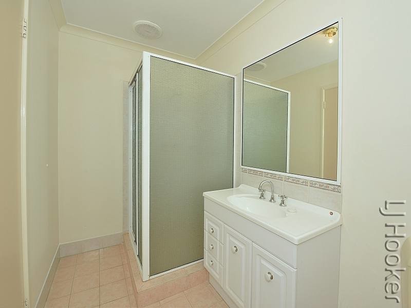 18 Malvern Rise, Greenfields WA 6210