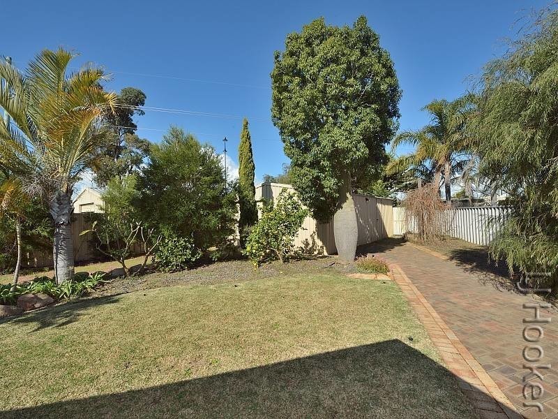 18 Malvern Rise, Greenfields WA 6210