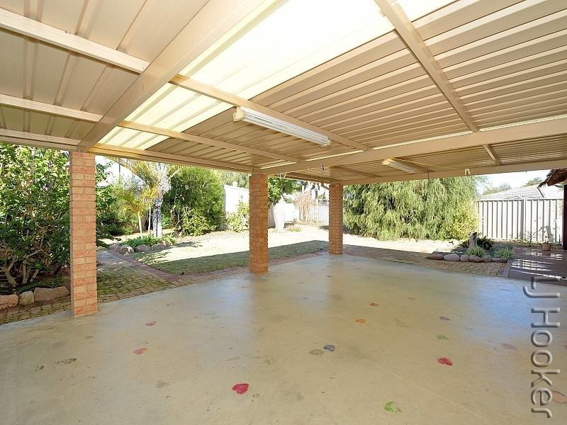 18 Malvern Rise, Greenfields WA 6210