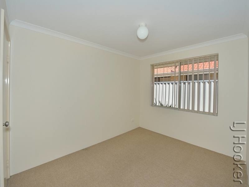 13 Crusoe Link, Secret Harbour WA 6173