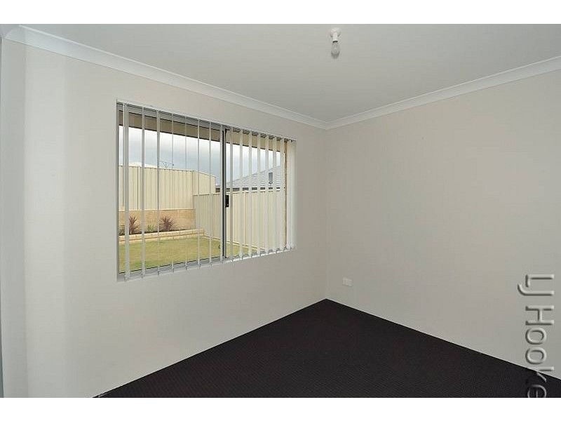 6 Bramshaw Street, Meadow Springs WA 6210