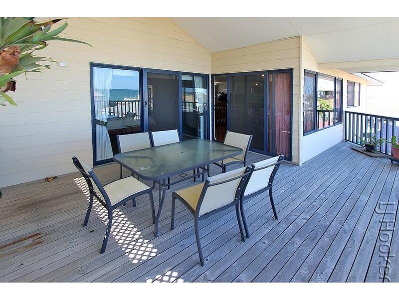 28B Mippi Road, Halls Head WA 6210