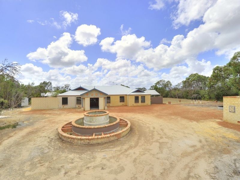 136 Evergreen Loop, Stake Hill WA 6210