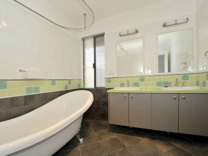 136 Evergreen Loop, Stake Hill WA 6210