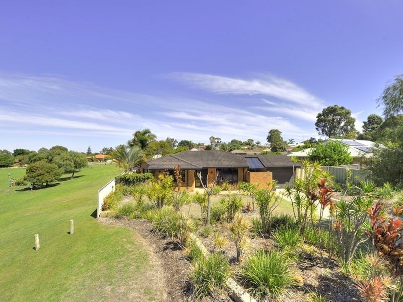 11 Boronia Close, Halls Head WA 6210