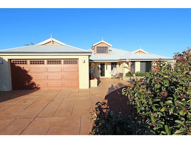 17 Newell Place, Dawesville WA 6211