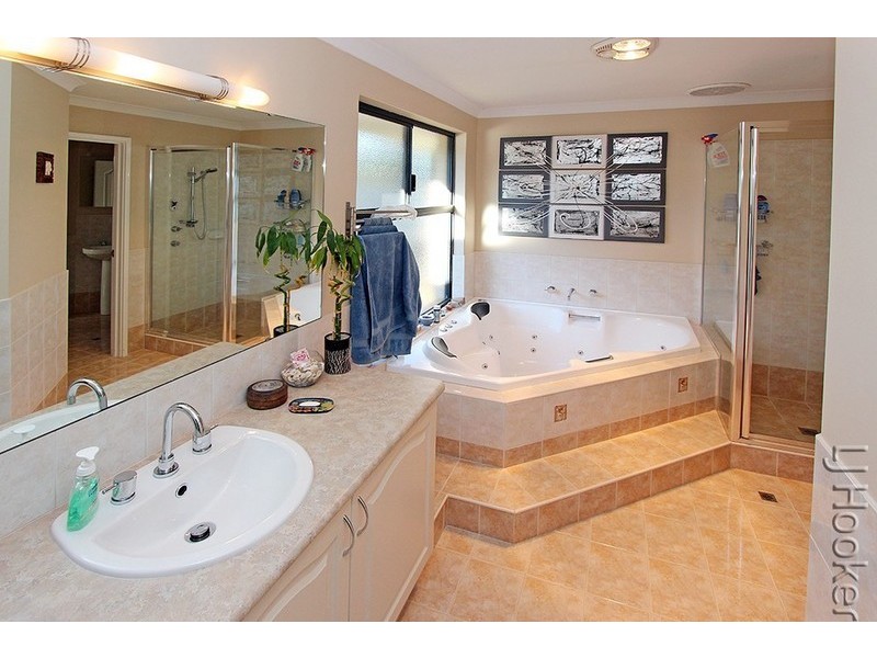 17 Newell Place, Dawesville WA 6211