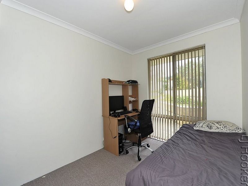 26 Casuarina Drive, Halls Head WA 6210