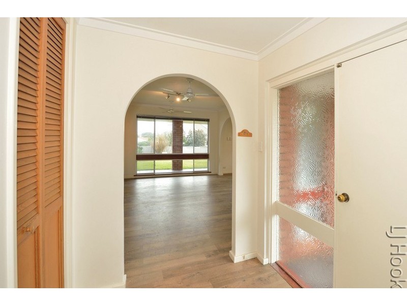 6 Sievewright Street, Silver Sands WA 6210