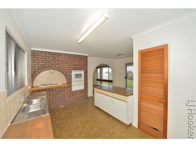 6 Sievewright Street, Silver Sands WA 6210