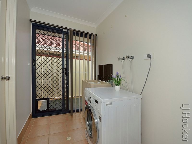 36 Ravendale Drive, Dudley Park WA 6210