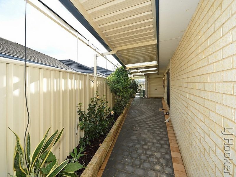 36 Ravendale Drive, Dudley Park WA 6210