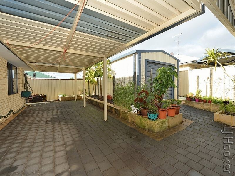 36 Ravendale Drive, Dudley Park WA 6210