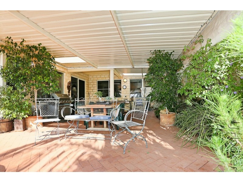 27 Heron Place, South Yunderup WA 6208