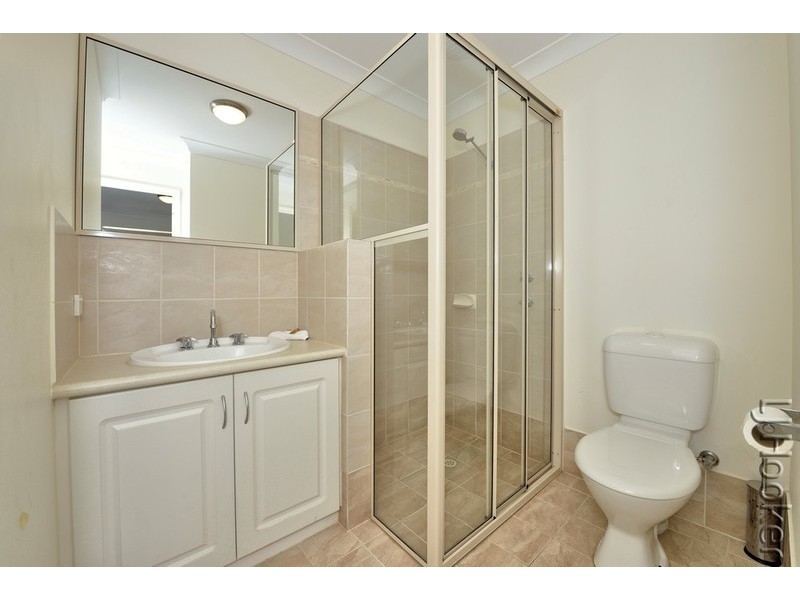 20/1 Lakes Crescent, South Yunderup WA 6208