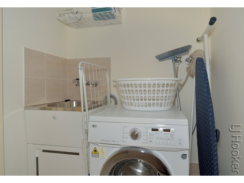 20/1 Lakes Crescent, South Yunderup WA 6208