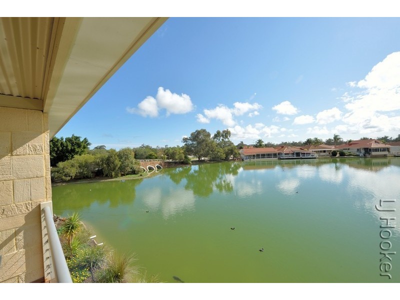 20/1 Lakes Crescent, South Yunderup WA 6208