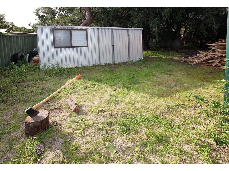 2 Bannister Court, Wannanup WA 6210