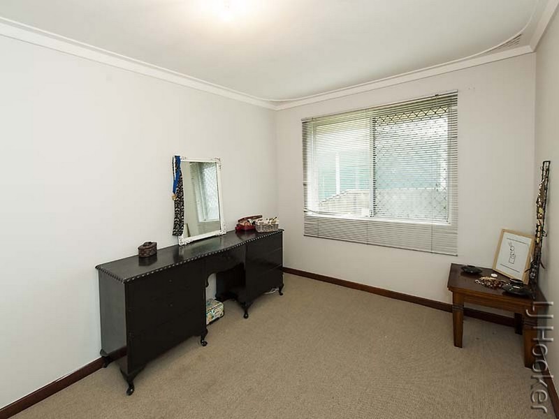 11 Moat Street, Mandurah WA 6210