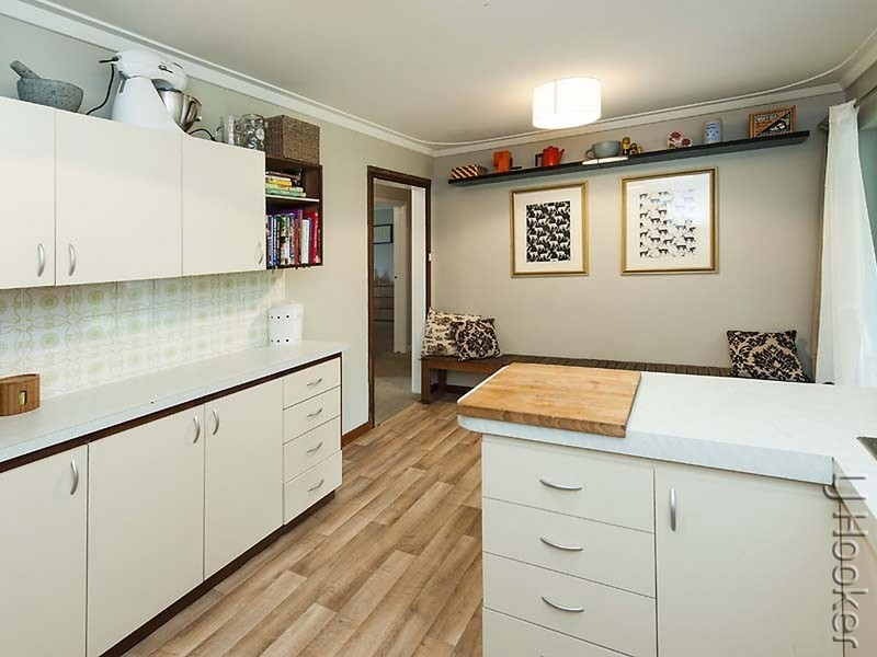 11 Moat Street, Mandurah WA 6210