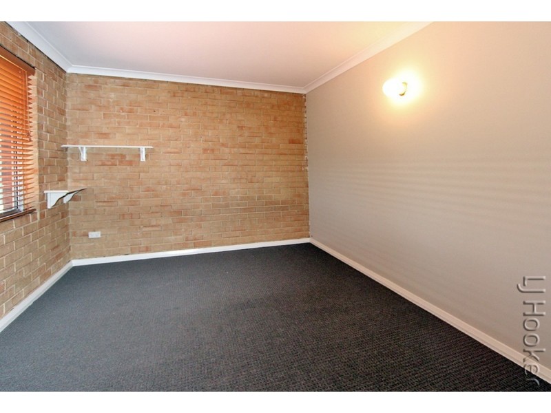 2A Wyeree Road, Mandurah WA 6210