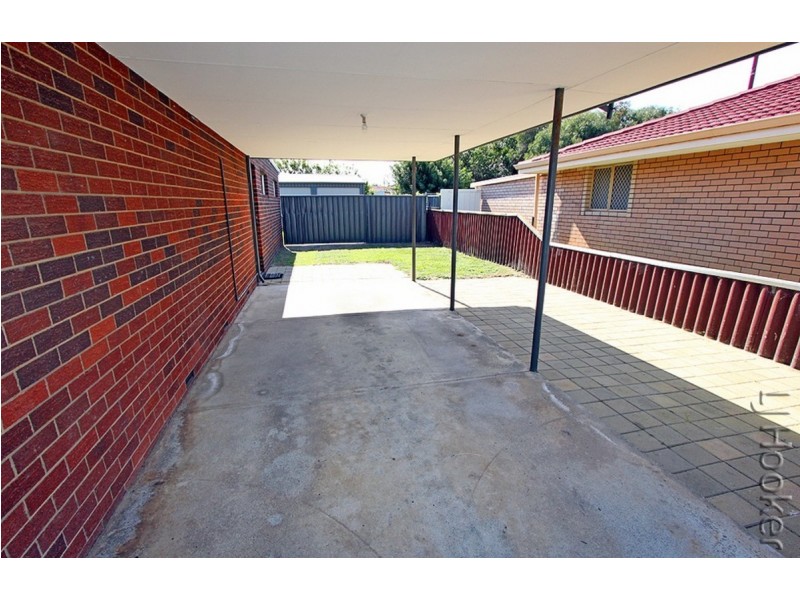 2A Wyeree Road, Mandurah WA 6210