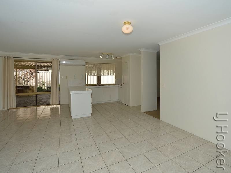 15 Reynolds Avenue, Greenfields WA 6210