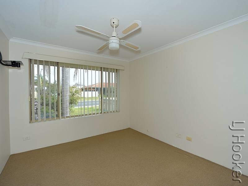 15 Reynolds Avenue, Greenfields WA 6210