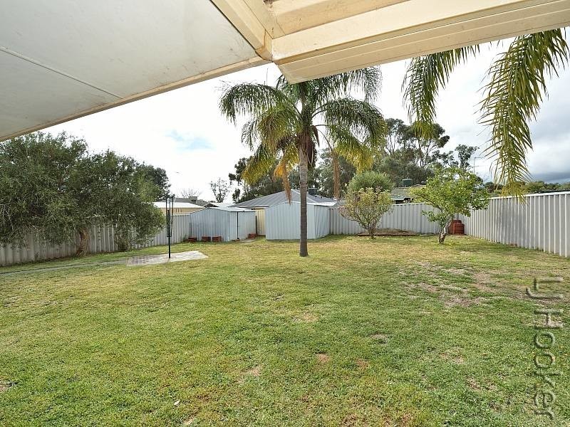 15 Reynolds Avenue, Greenfields WA 6210