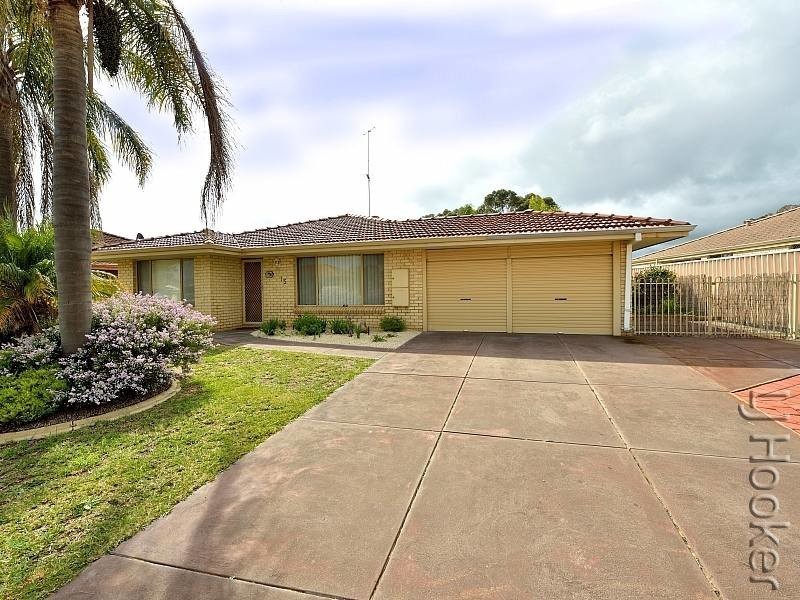 15 Reynolds Avenue, Greenfields WA 6210