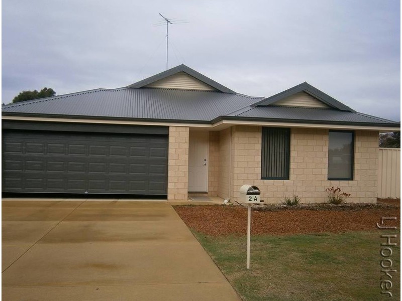 2A McCubbin Loop, Dawesville WA 6211