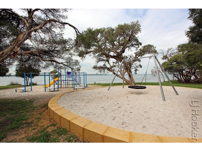 12 Park Ridge Drive, Bouvard WA 6211