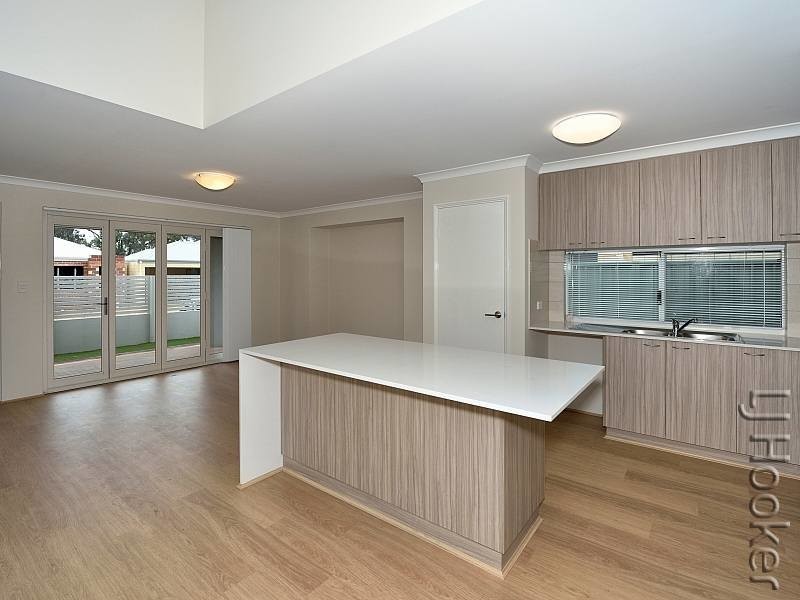 56 Encourage Loop, Dudley Park WA 6210