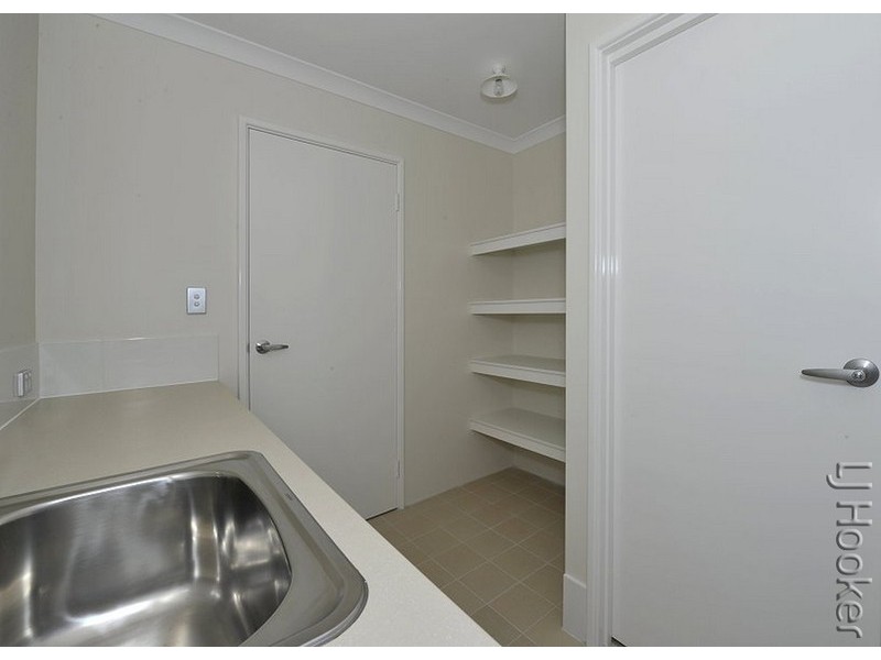 13 Buttercup Parkway, Halls Head WA 6210