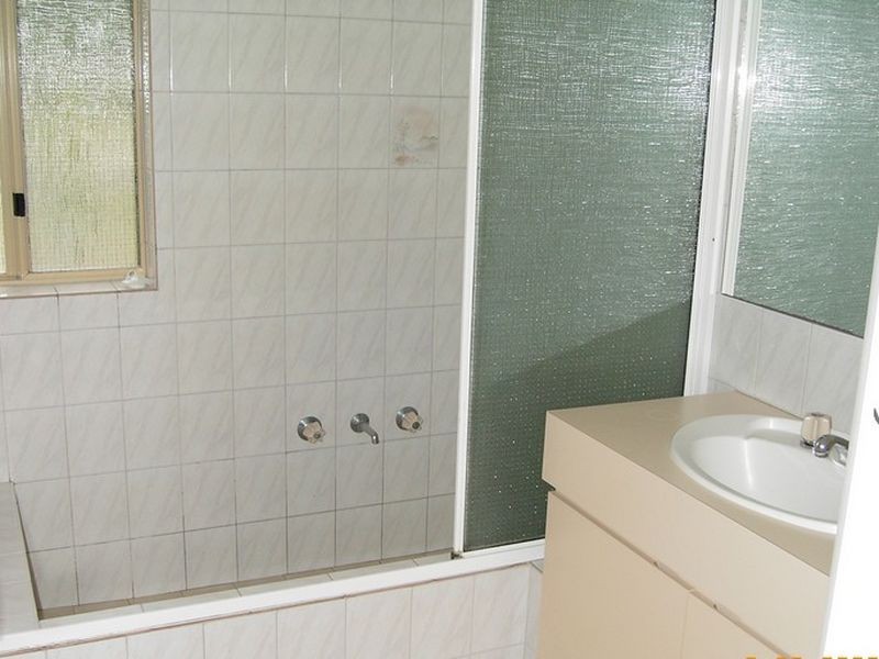 2/3 Olinda Court, Greenfields WA 6210