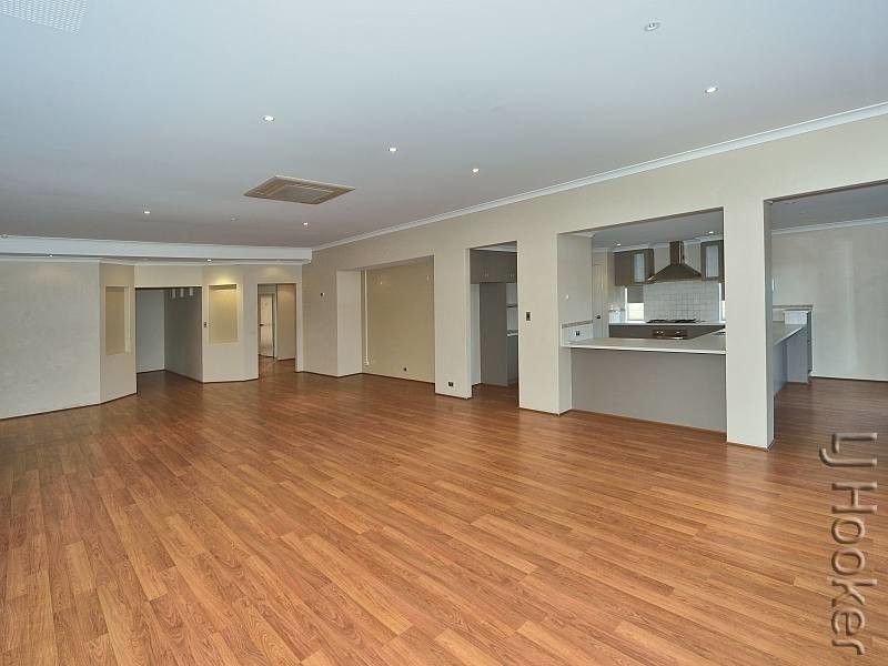 89 Darwin Terrace, Dudley Park WA 6210